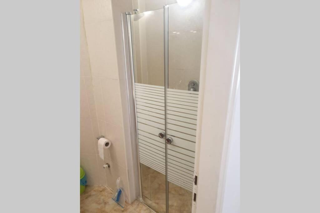 חיפה Family Apartment By The Sea מראה חיצוני תמונה